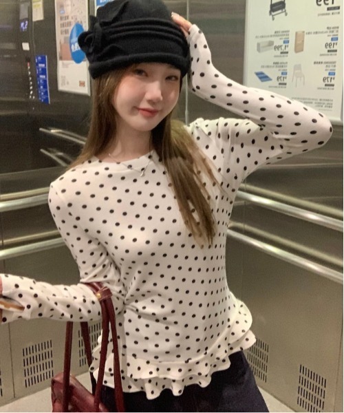gossip！ロサンゼルス（ゴシップロサンゼルス）の「ドット柄にきゅん♪フリルカットソー（長袖  Y2K（Tシャツ/カットソー・レディース・ドット・FREE）」の10枚目の写真
