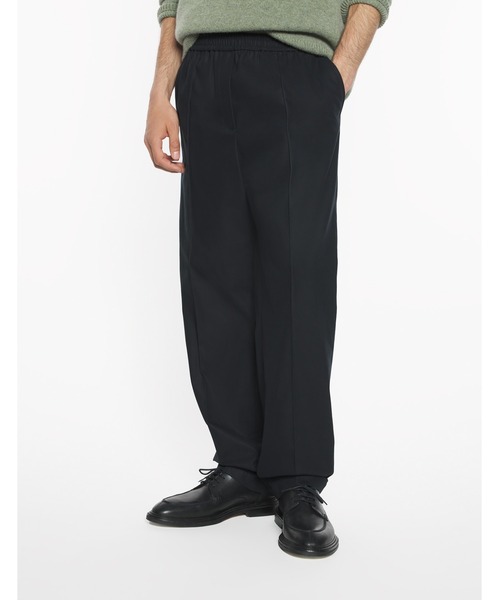 Maison Kitsune（メゾンキツネ）の「ELASTICATED WAIST PANTS（その他パンツ・メンズ・ブラック・XS/S/M/L）」の3枚目の写真