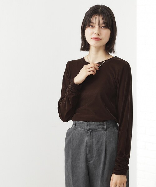 THE SHOP TK （ザ ショップ ティーケー ）の「【程よいシアー感】ベロア袖クシュプルオーバー（Tシャツ/カットソー・レディース・ダークブラウン/アイボリー/ブルー/チャコールグレー・13/12）」の15枚目の写真
