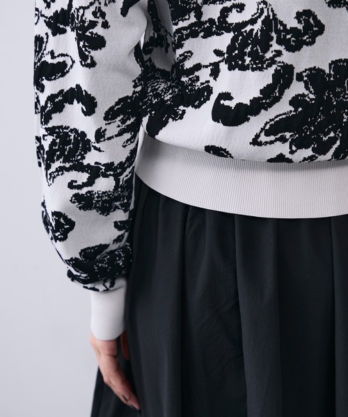 セール】フラワージャガード柄ショート丈カーディガン（カーディガン