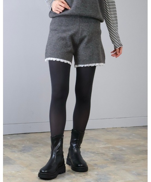 Doumoi(ドゥモエ)の「ニットフーデッドベスト&ショートパンツ セットアップ スーツ(セットアップ・レディース・アイボリー/チャコールグレー/ライトグレー・FREE)」の18枚目の写真