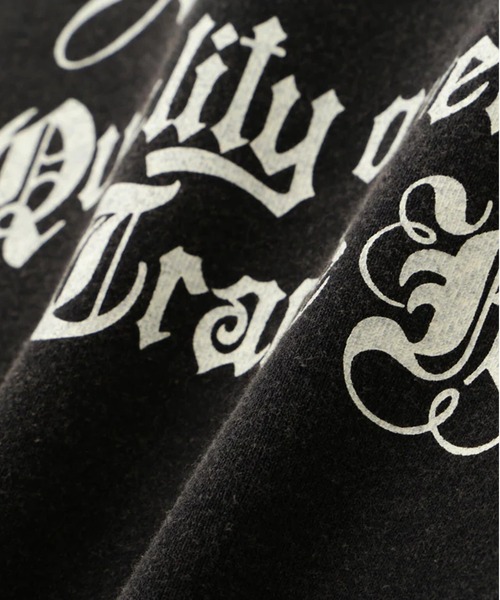 schott(ショット)の「SCHOTT-QUALITY AND QUANTITY CREW SWEAT(スウェット・メンズ・ブラック/レッド・M/L)」の4枚目の写真