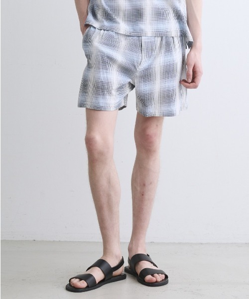 three dots(スリードッツ)の「シャドウチェックプリント ショートパンツ(その他パンツ・メンズ・ブラウン系その他/ブルー系その他・SMALL/LARGE/MEDIUM)」の2枚目の写真
