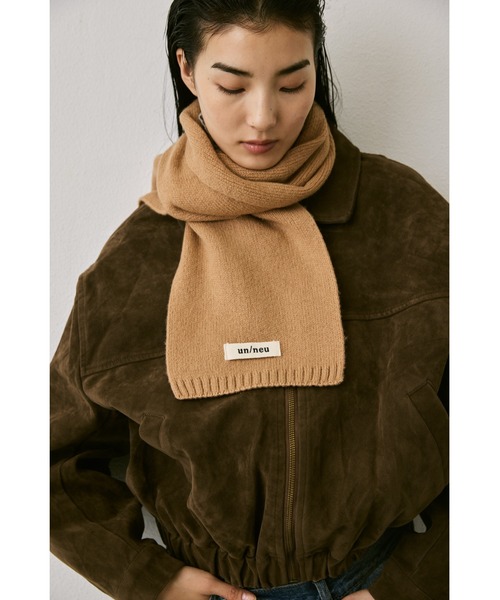 un/neu（アンノイ）の「シンプルウールカラーマフラー / コンパクトマフラー（マフラー・レディース・ブラウン/キャメル/ブルー/グレー/ライトブルー/ライトピンク/レッド/イエロー・FREE）」の6枚目の写真