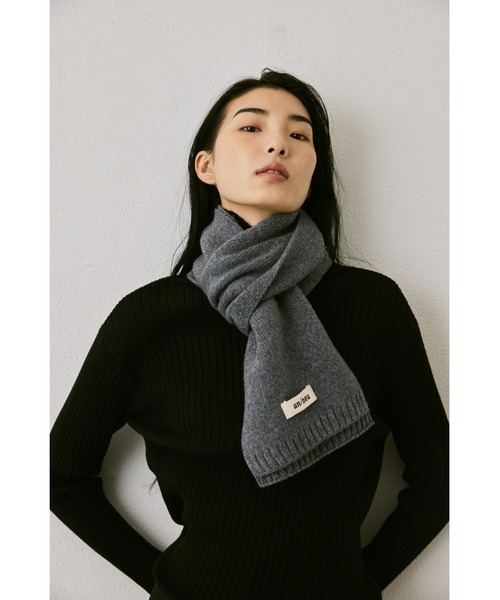 un/neu（アンノイ）の「シンプルウールカラーマフラー / コンパクトマフラー（マフラー・レディース・ブラウン/キャメル/ブルー/グレー/ライトブルー/ライトピンク/レッド/イエロー・FREE）」の21枚目の写真