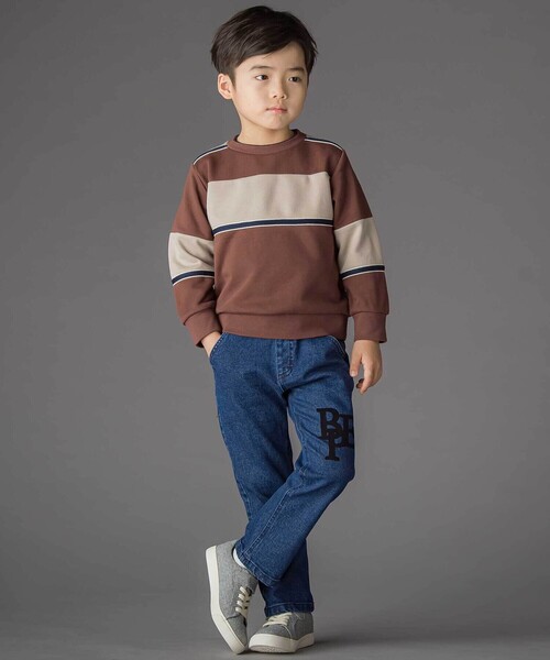 BeBe Petits Pois Vert(ベベプチポワヴェール)の「フロッキープリントストレッチロングデニムパンツ(95~160cm)(デニムパンツ・キッズ・ネイビー/ブラック・100cm/110cm/95cm/130cm/160cm/120cm/150cm/140cm)」の6枚目の写真