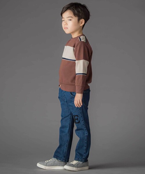 BeBe Petits Pois Vert(ベベプチポワヴェール)の「フロッキープリントストレッチロングデニムパンツ(95~160cm)(デニムパンツ・キッズ・ネイビー/ブラック・100cm/110cm/95cm/130cm/160cm/120cm/150cm/140cm)」の7枚目の写真
