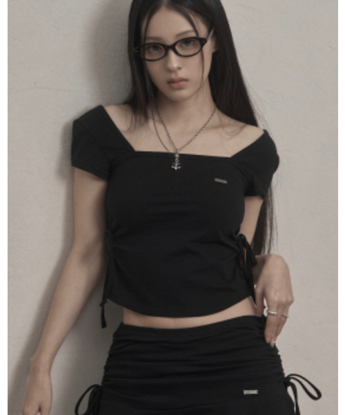 KHAKIPOINT(カーキポイント)の「Ribbon Shirring T-shirt (black)(Tシャツ/カットソー・レディース・その他・FREE)」の1枚目の写真