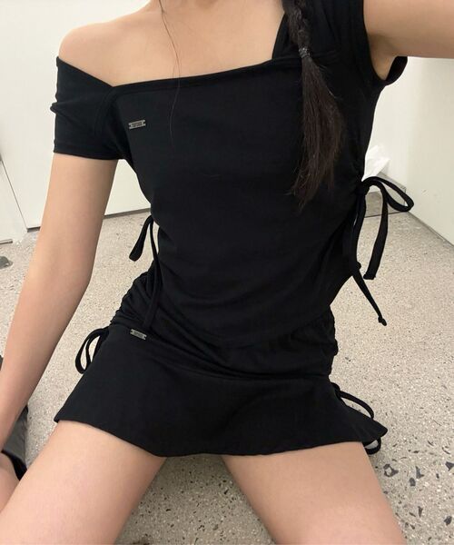 KHAKIPOINT(カーキポイント)の「Ribbon Shirring T-shirt (black)(Tシャツ/カットソー・レディース・その他・FREE)」の4枚目の写真