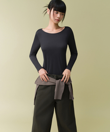 MUSINSA STANDARD WOMAN（ムシンサスタンダードウーマン）の「[ヒットスタンダード] プラスウィメンズクルーネックTシャツ_インナーウェア [ダークグレー]（インナーウェア/肌着・レディース）」