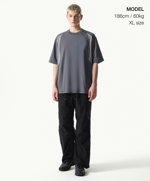 MUSINSA STANDARD（ムシンサスタンダード）の「[シティレジャー] ストラクチャードブロックTシャツ [ブルーグレー]（Tシャツ/カットソー・メンズ・その他・LARGE/X-LARGE）」の2枚目の写真