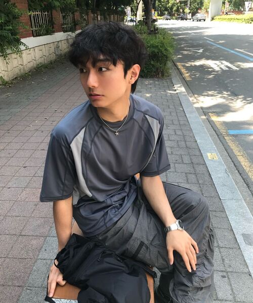 MUSINSA STANDARD（ムシンサスタンダード）の「[シティレジャー] ストラクチャードブロックTシャツ [ブルーグレー]（Tシャツ/カットソー・メンズ・その他・LARGE/X-LARGE）」の10枚目の写真