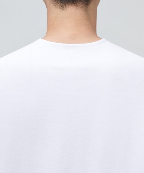 MUSINSA STANDARD（ムシンサスタンダード）の「ポンテリラックスフィットクルーネックTシャツ[ホワイト]（Tシャツ/カットソー・メンズ・その他・SMALL/MEDIUM/LARGE/X-LARGE/XX-LARGE/XXX-LARGE）」の4枚目の写真