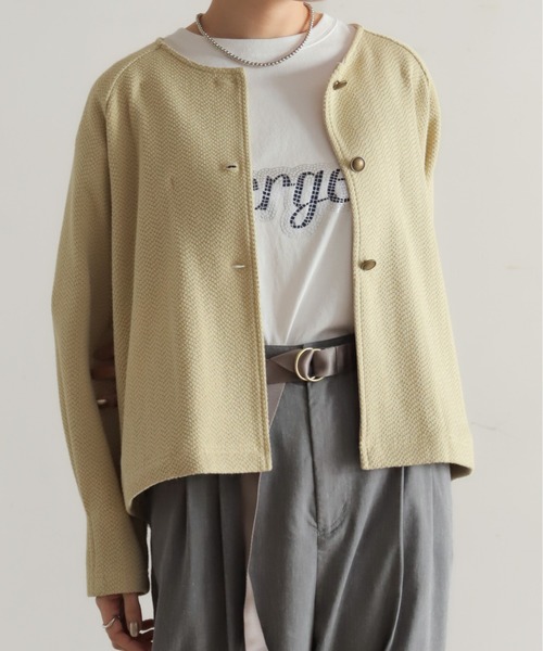 NOMBRE IMPAIR(ノンブルアンペール)の「ナミナミカットダブル ノーカラーショートジャケット(ノーカラージャケット・レディース・チャコールグレー/ベージュ・FREE)」の2枚目の写真