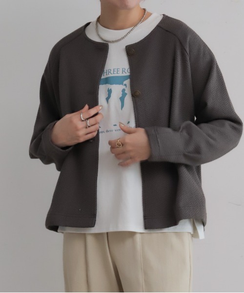 NOMBRE IMPAIR(ノンブルアンペール)の「ナミナミカットダブル ノーカラーショートジャケット(ノーカラージャケット・レディース・チャコールグレー/ベージュ・FREE)」の9枚目の写真