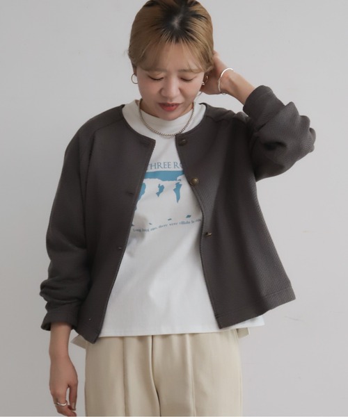 NOMBRE IMPAIR(ノンブルアンペール)の「ナミナミカットダブル ノーカラーショートジャケット(ノーカラージャケット・レディース・チャコールグレー/ベージュ・FREE)」の19枚目の写真
