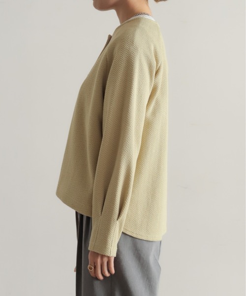 NOMBRE IMPAIR(ノンブルアンペール)の「ナミナミカットダブル ノーカラーショートジャケット(ノーカラージャケット・レディース・チャコールグレー/ベージュ・FREE)」の6枚目の写真