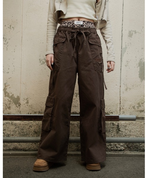 Glanny(グランニー)の「ワイドカーゴパンツ(カーゴパンツ・レディース・ブラウン/グレー・SMALL/MEDIUM)」の8枚目の写真