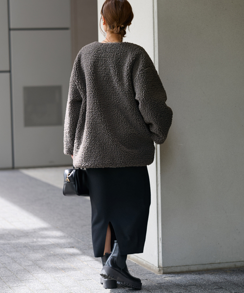 Champion（チャンピオン）の「《WEB限定追加2》別注【Champion/チャンピオン】ボアフリースジャケット（ブルゾン・レディース・チャコールグレー/ベージュ/ネイビー・FREE）」の7枚目の写真