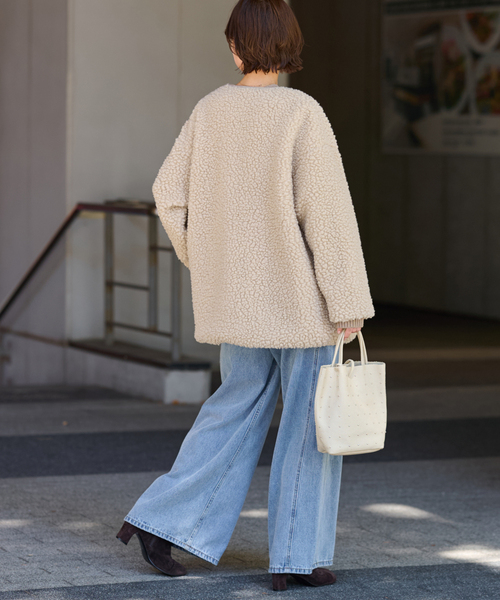 Champion（チャンピオン）の「《WEB限定追加2》別注【Champion/チャンピオン】ボアフリースジャケット（ブルゾン・レディース・チャコールグレー/ベージュ/ネイビー・FREE）」の14枚目の写真