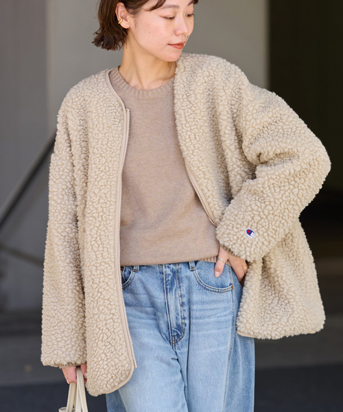 Champion（チャンピオン）の「《WEB限定追加2》別注【Champion/チャンピオン】ボアフリースジャケット（ブルゾン・レディース・チャコールグレー/ベージュ/ネイビー・FREE）」の15枚目の写真