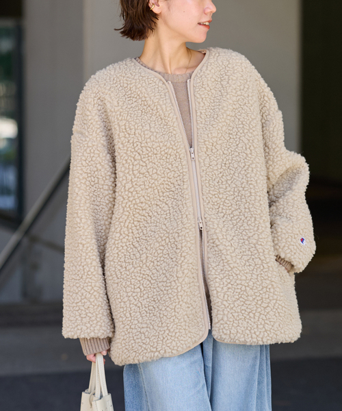 Champion（チャンピオン）の「《WEB限定追加2》別注【Champion/チャンピオン】ボアフリースジャケット（ブルゾン・レディース・チャコールグレー/ベージュ/ネイビー・FREE）」の16枚目の写真