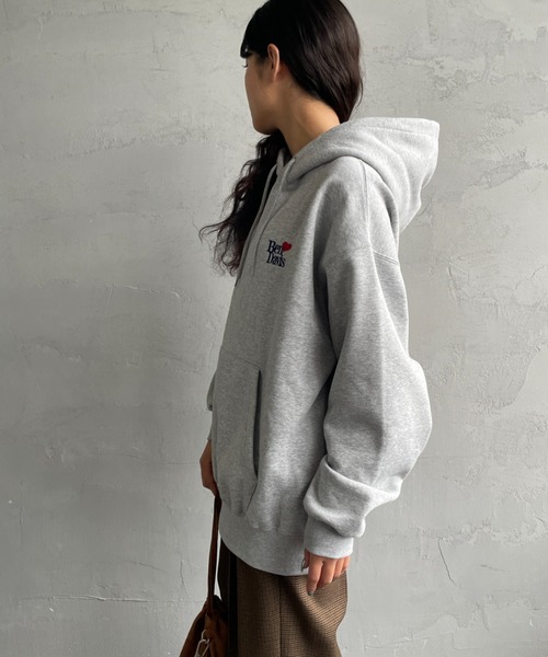 BEN DAVIS（ベンデイビス）の「【WEB限定】[BEN DAVIS/ベンデイビス] PUFFYハートロゴ バックプリントパーカー【追加】（パーカー・レディース・ブラック/ネイビー/グレー・M/L/XL）」の19枚目の写真