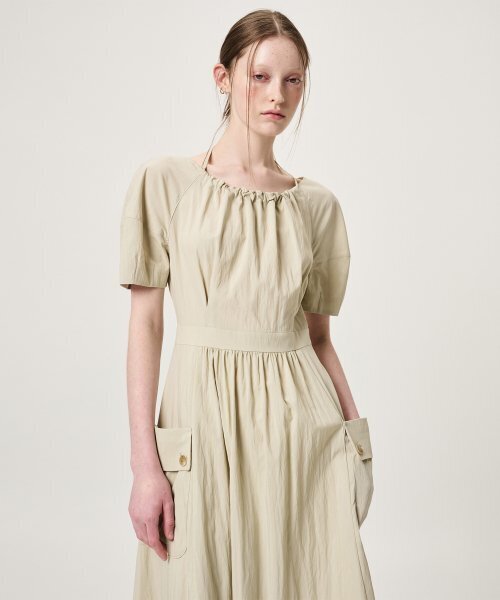 ETMON（エトモン）の「Neck String Pocket Dress, Light Khaki（ワンピース・レディース・その他・MEDIUM/SMALL）」の6枚目の写真