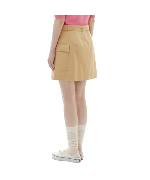 PLASTIC ISLAND(プラスティックアイランド)の「Belted Outpocket Mini Skirt PP3WS886(スカート・レディース・ベージュ・X-SMALL/SMALL/MEDIUM)」の3枚目の写真