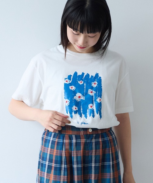 bulle de savon（ビュルデサボン）の「おはなのラバープリント Tシャツ（Tシャツ/カットソー・レディース・チャコールグレー/ホワイト・FREE）」の2枚目の写真