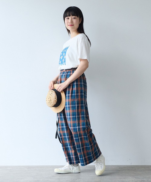 bulle de savon（ビュルデサボン）の「おはなのラバープリント Tシャツ（Tシャツ/カットソー・レディース・チャコールグレー/ホワイト・FREE）」の8枚目の写真