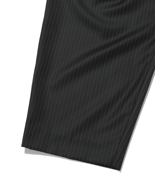 suade（スエード）の「TWO TUCK STRIPE SLACKS [BLACK]（スラックス・レディース・その他・MEDIUM/LARGE/SMALL）」の9枚目の写真