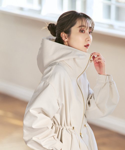 Noble（ノーブル）の「ハイツイストダブルクロスマウンテンパーカー（マウンテンパーカー・レディース・ネイビー/アイボリー・38/36）」の4枚目の写真