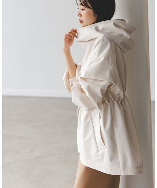 Noble（ノーブル）の「ハイツイストダブルクロスマウンテンパーカー（マウンテンパーカー・レディース・ネイビー/アイボリー・38/36）」の9枚目の写真