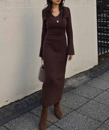 esutoreja（エストレジャ）の「Vネックリブニットワンピース（ワンピース）」