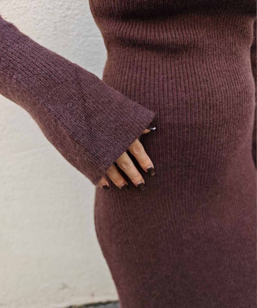 esutoreja（エストレジャ）の「Vネックリブニットワンピース（ワンピース・レディース・ブラウン/ベージュ/ブラック・FREE）」の14枚目の写真