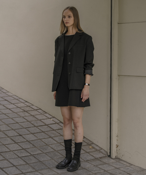 KNOWNBETTER（ノウンベター）の「Stripe essential single jacket [KNFW02JK03]_[2color]（テーラードジャケット・レディース・チャコールグレー/ブラック・FREE）」の13枚目の写真
