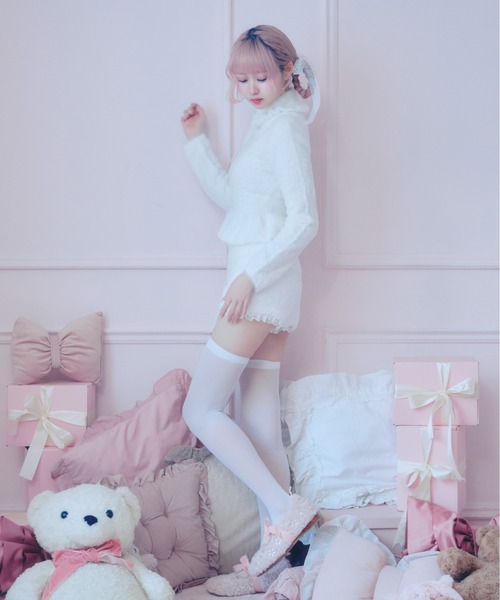 Fiorforte(フィオルフォルテ)の「Shaggy peplum knit(ニット/セーター・レディース・ホワイト/ピンク・FREE)」の8枚目の写真