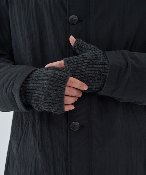 THE INOUE BROTHERS（ザイノウエブラザーズ）の「THE INOUE BROTHERS / Hand Warmers（手袋・メンズ・スカイブルー/オリーブ/グレー・FREE）」の2枚目の写真