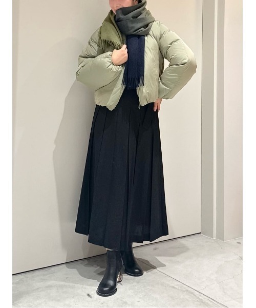 ESTNATION（エストネーション）の「ESSENCEOFLUXURY / ダウンジャケット（ダウンジャケット/コート・レディース・オリーブ/ライトベージュ・36/38）」の8枚目の写真