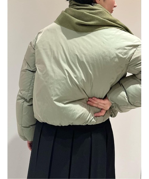 ESTNATION（エストネーション）の「ESSENCEOFLUXURY / ダウンジャケット（ダウンジャケット/コート・レディース・オリーブ/ライトベージュ・36/38）」の9枚目の写真
