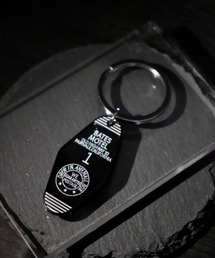 WARAIJOGO（ワライジョウゴ）の「モーテルキータグ ホテルキーホルダー(BDS)（キーホルダー）」