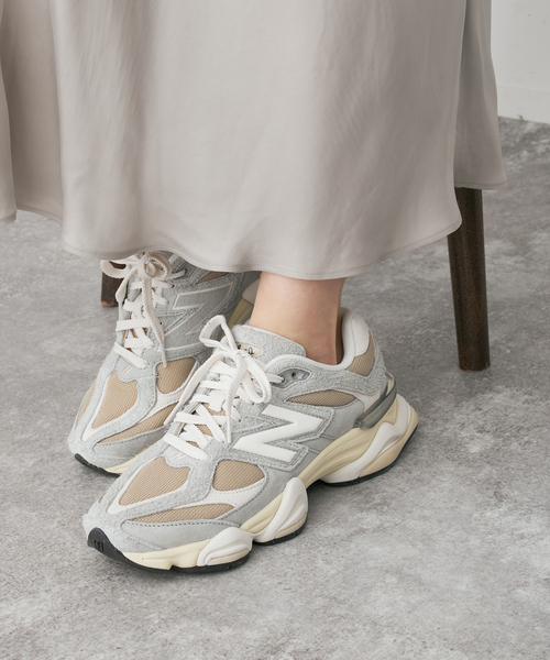 Spick & Span(スピックアンドスパン)の「NEW BALANCE / ニューバランス 90/60(スニーカー・レディース・グレー・23cm/25cm/24.5cm/24cm/23.5cm)」の3枚目の写真