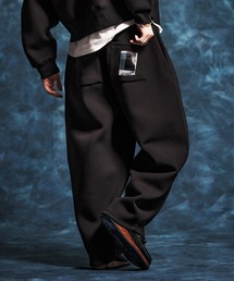 Jih Nunc（ジーヌンク）の「mp14516- ポンチ刺繍バルーンパンツ(JIH-R1150)（その他パンツ）」