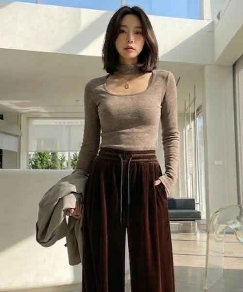 gossip!ロサンゼルス(ゴシップロサンゼルス)の「ネックストラップ スリムフィットトップス(ニット/セーター・レディース・ブラック/ダークグレー/ブラウン/ライトグレー/ホワイト・L/M/S)」の19枚目の写真