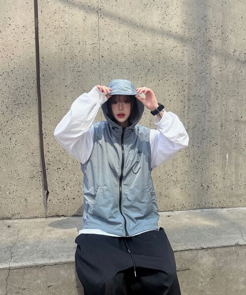 LMCの「OG HOODIE VEST cool gray(ベスト・レディース・その他・S/M/L)」の21枚目の写真