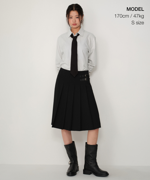 MUSINSA STANDARD WOMAN（ムシンサスタンダードウーマン）の「ウィメンズストライプリラックスドオックスフォードシャツ[ホワイト/グレー]（シャツ/ブラウス・レディース・その他・SMALL/MEDIUM/LARGE/X-SMALL）」の2枚目の写真