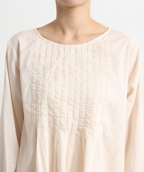 studio CLIP(スタディオクリップ)の「コットンレーヨンフロントピンタックブラウス(シャツ/ブラウス・レディース・アイボリー/ライトグリーン・FREE)」の17枚目の写真