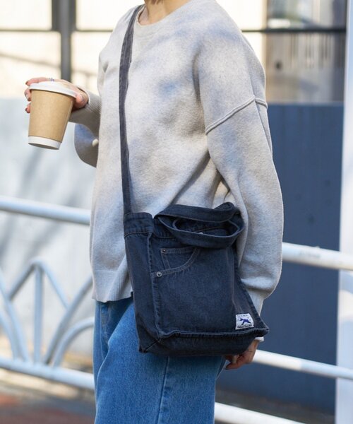 PENNEYS（ぺニーズ）の「【FOX】別注デニム2WAYショルダーバッグ（ショルダーバッグ・メンズ・ブラック/ネイビー・ONE SIZE）」の15枚目の写真