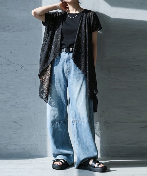 antiqua(アンティカ)の「前後着用 クルーネック ボートネック 2WAY デザイントップス(その他トップス・レディース・ブラック/グレー・ONESIZE)」の5枚目の写真